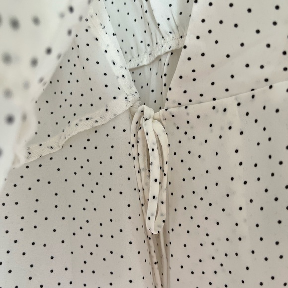 Banana Republic Polka Dot Long Sleeve Wrap Blouse - Picture 7 of 8